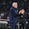Roma, Mourinho polemico con... i calzettoni strappati: "Approvati dalle autorità calcistiche"