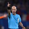 Arsenal, i tifosi borbottano: contro il City scelto l'arbitro Taylor, ma vive a Manchester...