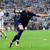 Mbappe: "Essere la stella dei Mondiali non mi preoccupa. Il prossimo ct? Non lo conosco..."...