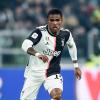 Incredibile Douglas Costa: può tornare in Italia, al Chievo. Poi lo aspetta Balotelli...