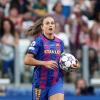È il giorno della finale della Women's Champions League. Le formazioni di Barcellona-Lione...
