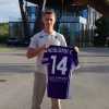 Le immagini dell'arrivo di Nicolussi Caviglia al Viola Park: ora la firma con la...