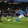 Passo falso verso lo Scudetto: il Napoli si fa rimontare due volte dal Genoa e l'Inter accorcia