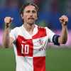 Modric più vicino al Milan, che cerca un altro centrocampista veterano. Piace anche...