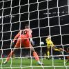 L'Inter vince ma quanti rischi. Il Corriere della Sera: "Abbioccata sul gol del Sassuolo"...
