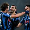 Scalvini-gol e l'Atalanta è avanti sulla Roma all'intervallo. Annullato un gol a Scamacca