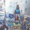 A Napoli inaugurata una statua di Maradona: l'ex compagno Pasculli come testimonial...