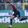 Ritmi infernali, tante occasioni ma segna solo Pinamonti: Genoa avanti 1-0 sulla Samp al 45'