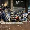 Sampdoria, adesivi del Genoa e scritte 'provocatorie' all'ingresso dello store ufficiale...