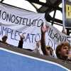 "C'è chi alza lo scudetto e chi il volume" e poi tanti saluti a Ibra: Inter, che sfottò al Milan