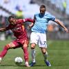 Si scaldano gli animi nel derby, Roma e Lazio finiranno la partita in 10 uomini