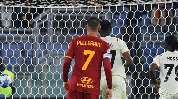 Roma, infiammazione al ginocchio sinistro per Pellegrini: in dubbio per la Conference League