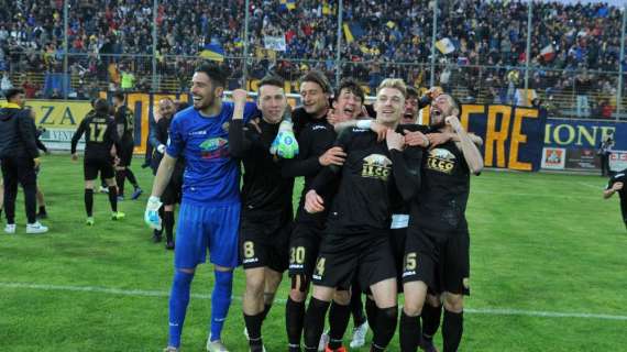 Serie C - Gruppo C, vittorie interne per Monopoli e Viterbese