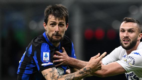 Le pagelle di Acerbi: sbaglia sui gol del Cagliari. Due errori in una partita, mai visti