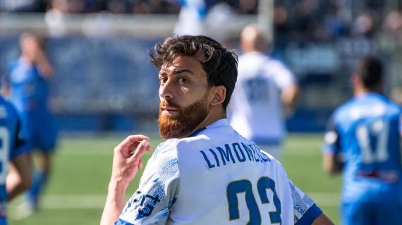 Siracusa, un'altra conferma: Carmelo Limonelli vestirà la maglia azzurra anche in C