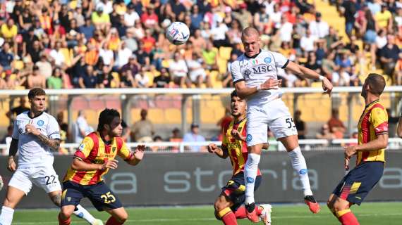 Bel primo tempo al Via del Mare: Lecce-Napoli 0-1 al 45', per ora decide Ostigard