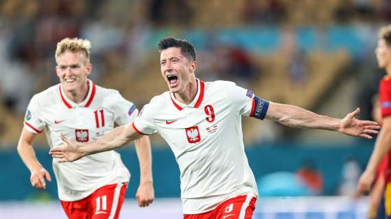 Szczesny fa i miracoli, Zielinski e (finalmente) Lewandowski i gol: Polonia-Arabia Saudita 2-0