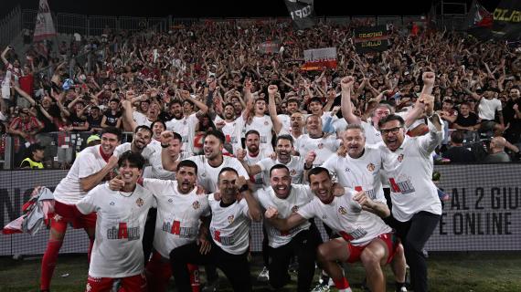 TOP NEWS Ore 24 - La Cremonese è la terza promossa in A, Comolli nuovo dg della Juve