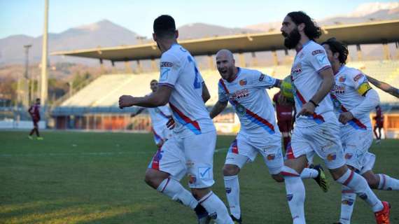 Serie C, i risultati delle gare delle 15: Catania corsaro, l'Avellino batte la Paganese