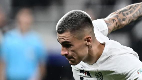 Man United, ecco Sesko: "Posto perfetto, mi entusiasma il futuro. E imparare da Amorim"