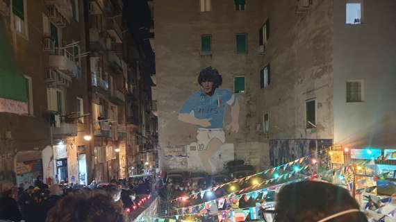 Napoli, lacrime e luci al San Paolo che diventerà Stadio Diego Armando Maradona