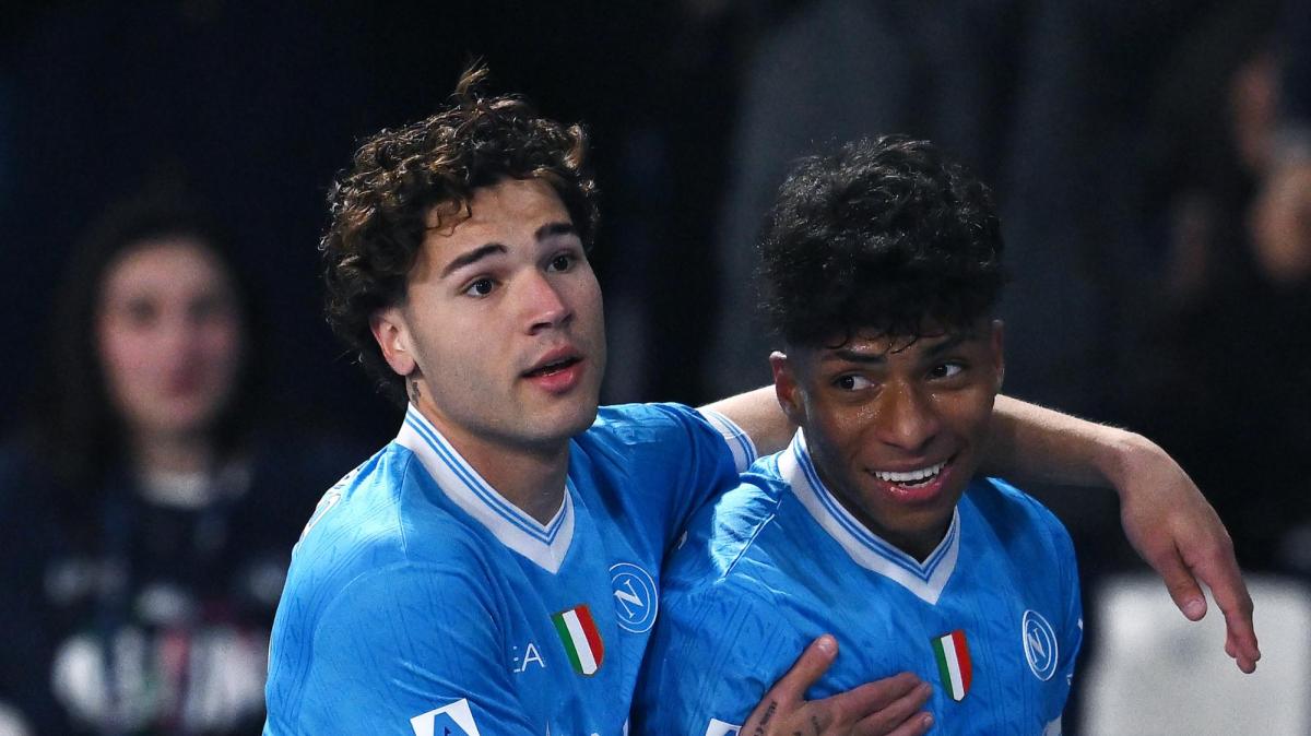 Napoli, c'è l'accordo per il rinnovo di Vergara: no al Como, firmerà fino al 2032