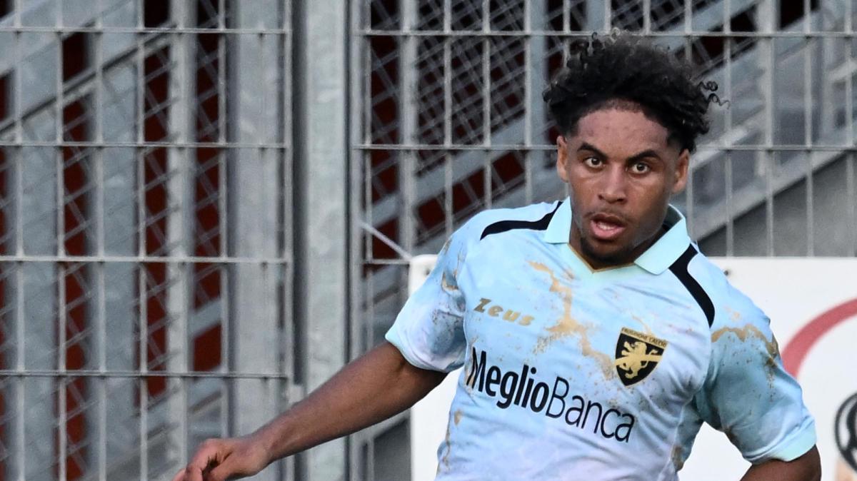 Frosinon, Oyono: "Ghedjemis il mio migliore amico. Ho vissuto tutto qui al Frosinone, manca solo..."