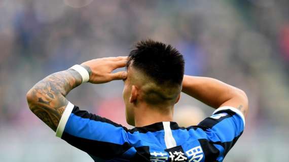 Inter, Lautaro dovrà ridiscutere il contratto. A prescindere dal Barcellona