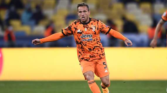 Arthur è un nuovo giocatore della Fiorentina. Tutti i dettagli dell'accordo con la Juventus