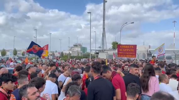 TMW - 1000 tifosi della Roma a Ciampino. Cresce l'attesa per l'arrivo di Lukaku