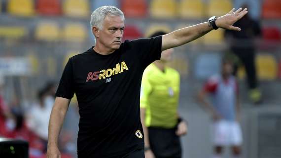Roma, Mourinho: "Ultimo allenamento in Italia, da domani in Portogallo"