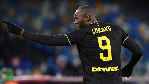 FOTO - Napoli-Inter 1-2 al 45': doppietta di Lukaku, l'esultanza del belga