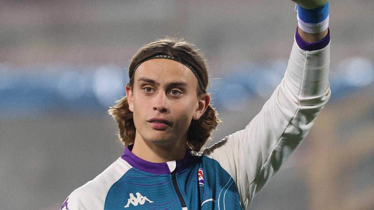 La spunta l'Avellino: in chiusura Martinelli. E con la Fiorentina tratta anche Kouadio