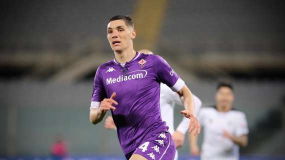 Fiorentina di nuovo avanti sul Parma, ancora grazie a un difensore: gol di Milenkovic al 42'