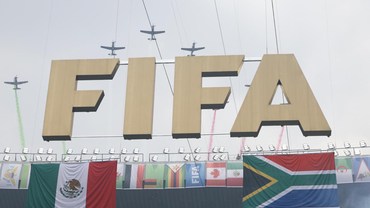 Corte di giustizia UE mette sotto esame le regole FIFA sugli agenti dei calciatori