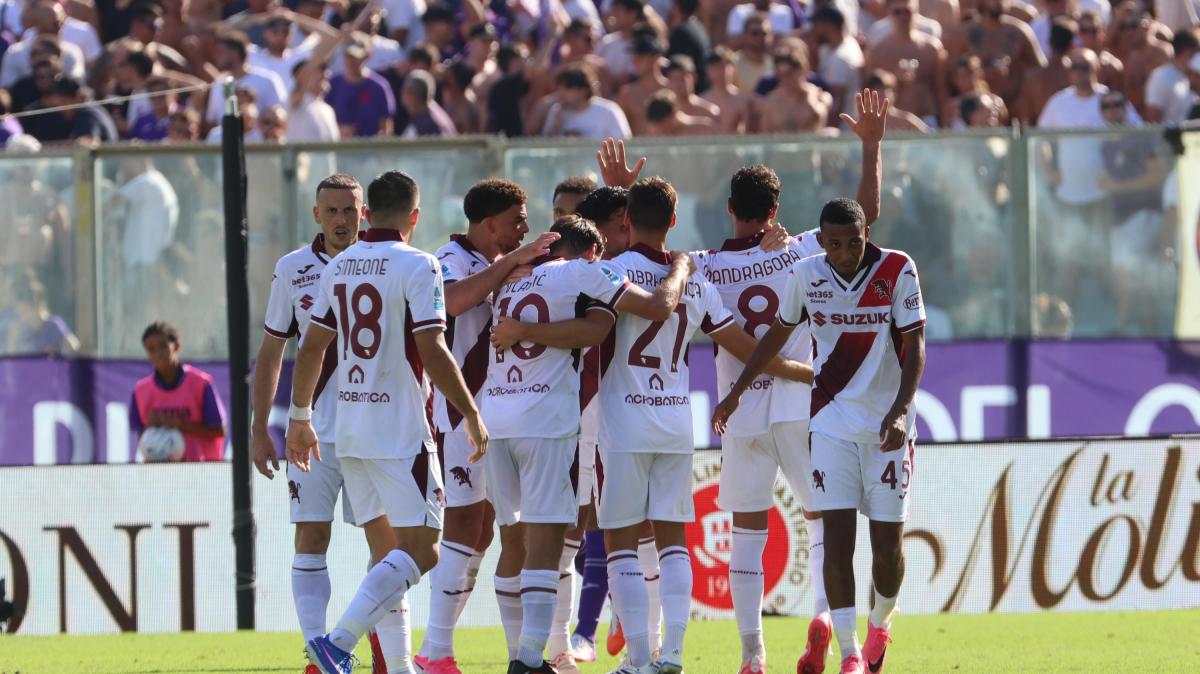 Il Franchi fischia sulla Fiorentina e già invoca il Grosso out. Il Torino la vince in rimonta 1-2