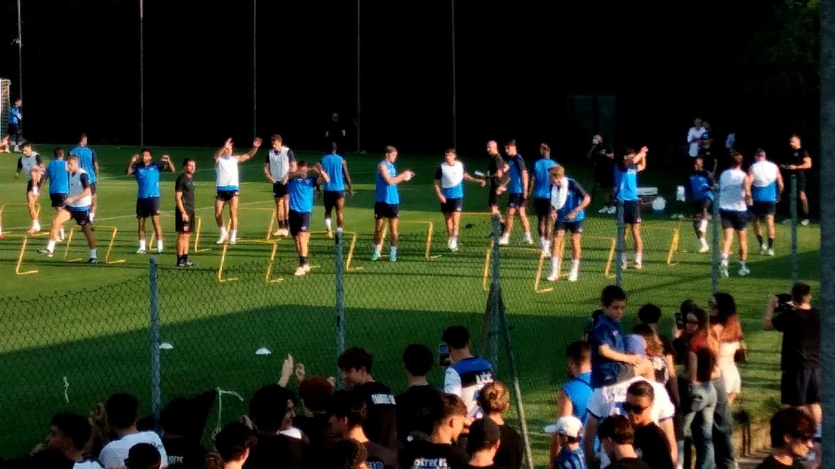 Atalanta, allenamento davanti a tifosi a Zingonia: fuori i soli Hien e Sulemana