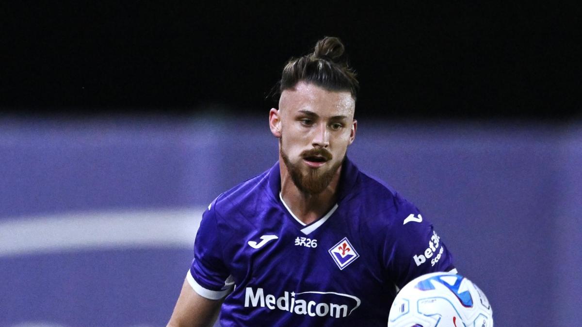 Fiorentina, Dragusin: "Nessuno di noi pensava al mercato. Miglioreremo"