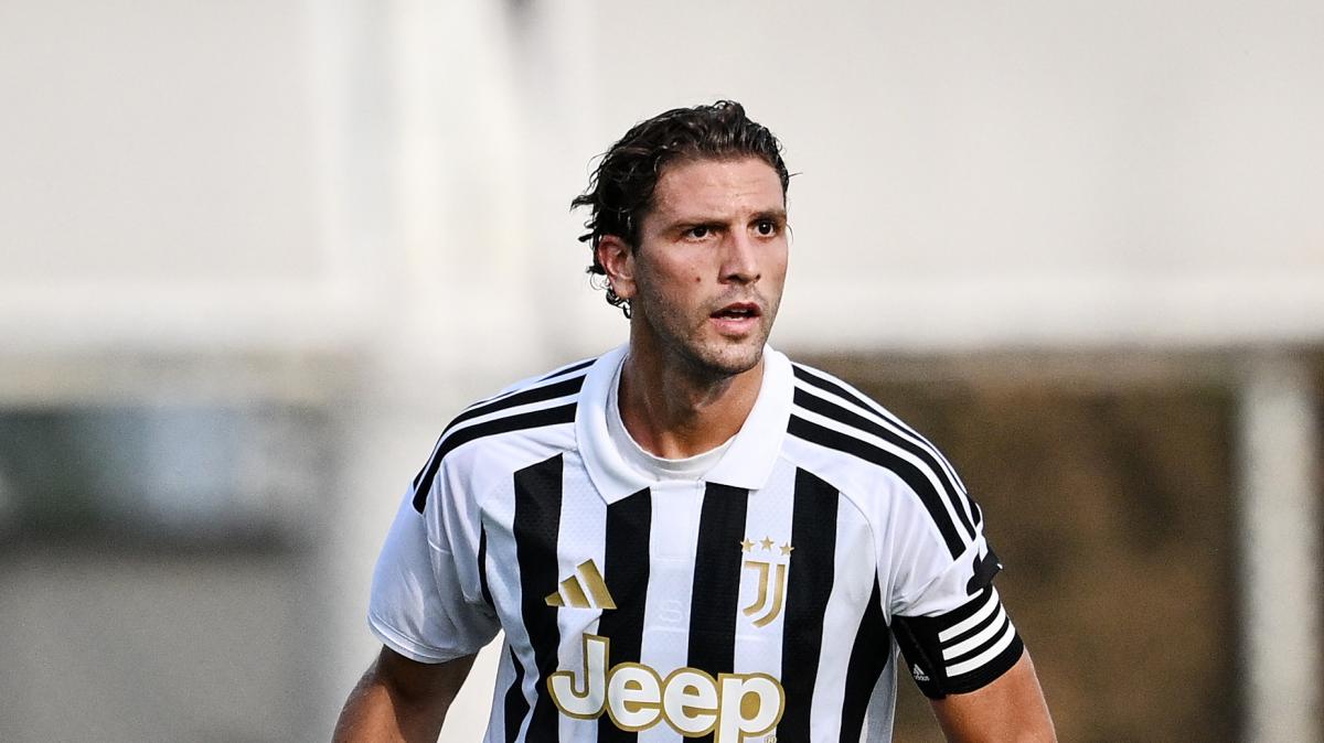 Juventus, Locatelli: "Douglas Luiz giocatore forte, si sta impegnando tanto"