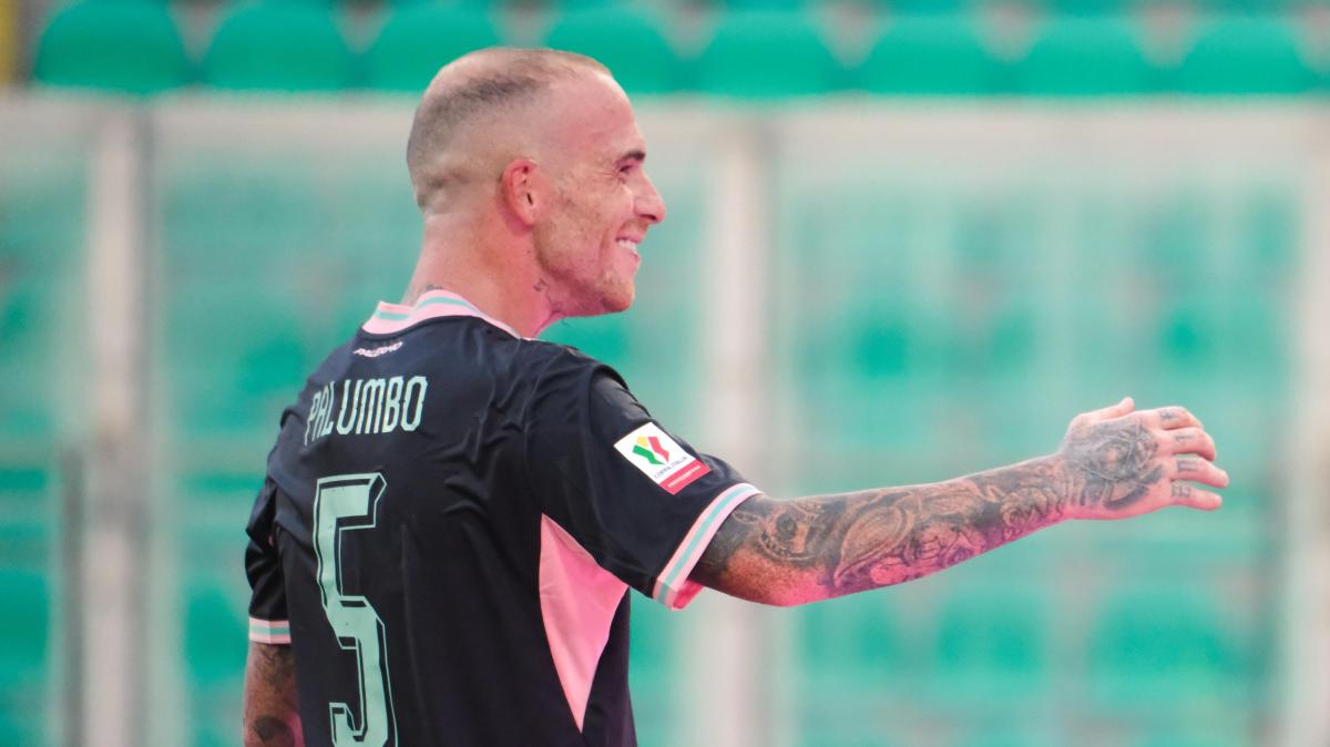 Palermo, Palumbo: "Dobbiamo crescere, senza dimenticare che la Serie B è difficilissima"