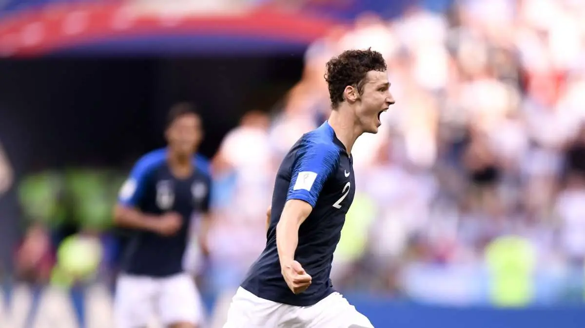 Retroscena Inter, tentativo in giornata per Pavard in caso di addio immediato di Skriniar