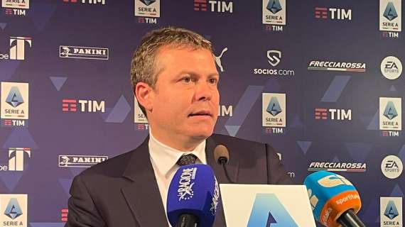 Presentato l'album delle figurine, Casini: "Segnale importante mettere Buffon alla numero 1"