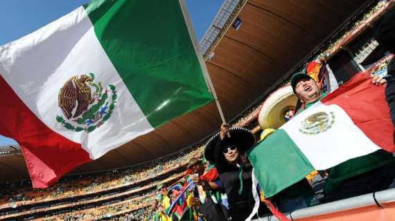 Messico, il portiere del Chivas segna un gol direttamente da rinvio