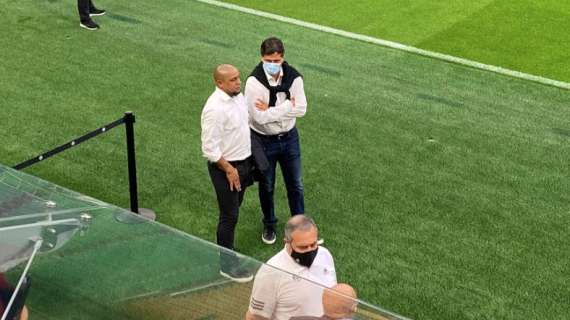FOTO - Ancelotti, Pintus, Camavinga e... Roberto Carlos: ecco la rifinitura del Real Madrid
