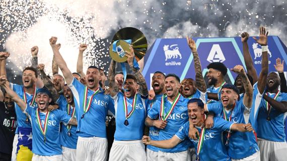 Napoli campione d'Italia, l'apertura di Tuttosport: "Scudetto pazzeScott"