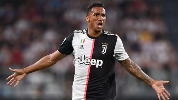 Juventus, senza Alex Sandro Pirlo fa 'traslocare' Danilo a sinistra. Più indietro Frabotta 