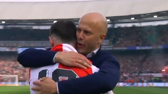 Feyenoord campione d'Olanda, sei anni dopo. Impresa di Arne Slot: il fenomeno è in panchina