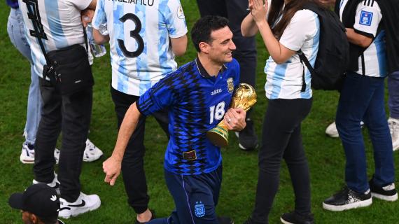 Domani l'ultima di Messi con l'Argentina in patria. Scaloni si emoziona in conferenza