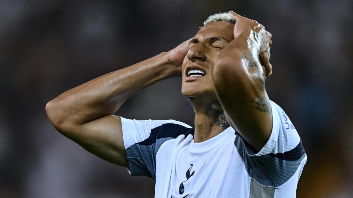 Tottenham, piove sul bagnato. Frank perde Richarlison: "Può star fuori fino a due mesi"