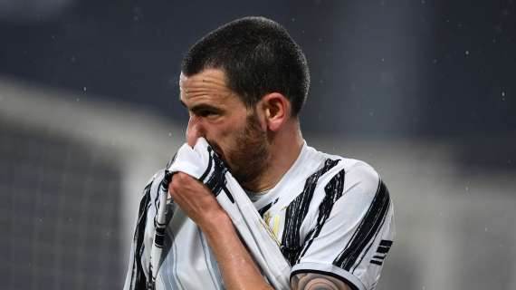Leggero affaticamento per Bonucci: Pirlo non lo rischierà sabato per Napoli-Juventus